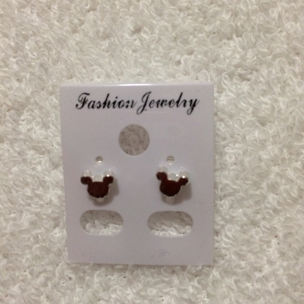 💙Cute Mickey Mouse Silver Stud Earrings💙 - Picture 5 of 8